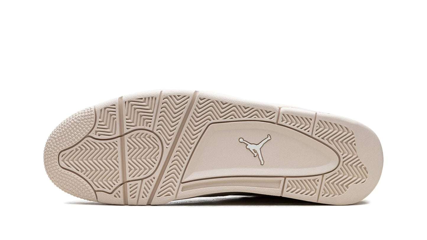 Jordan 4 RM WMNS "Legend Light Brown"