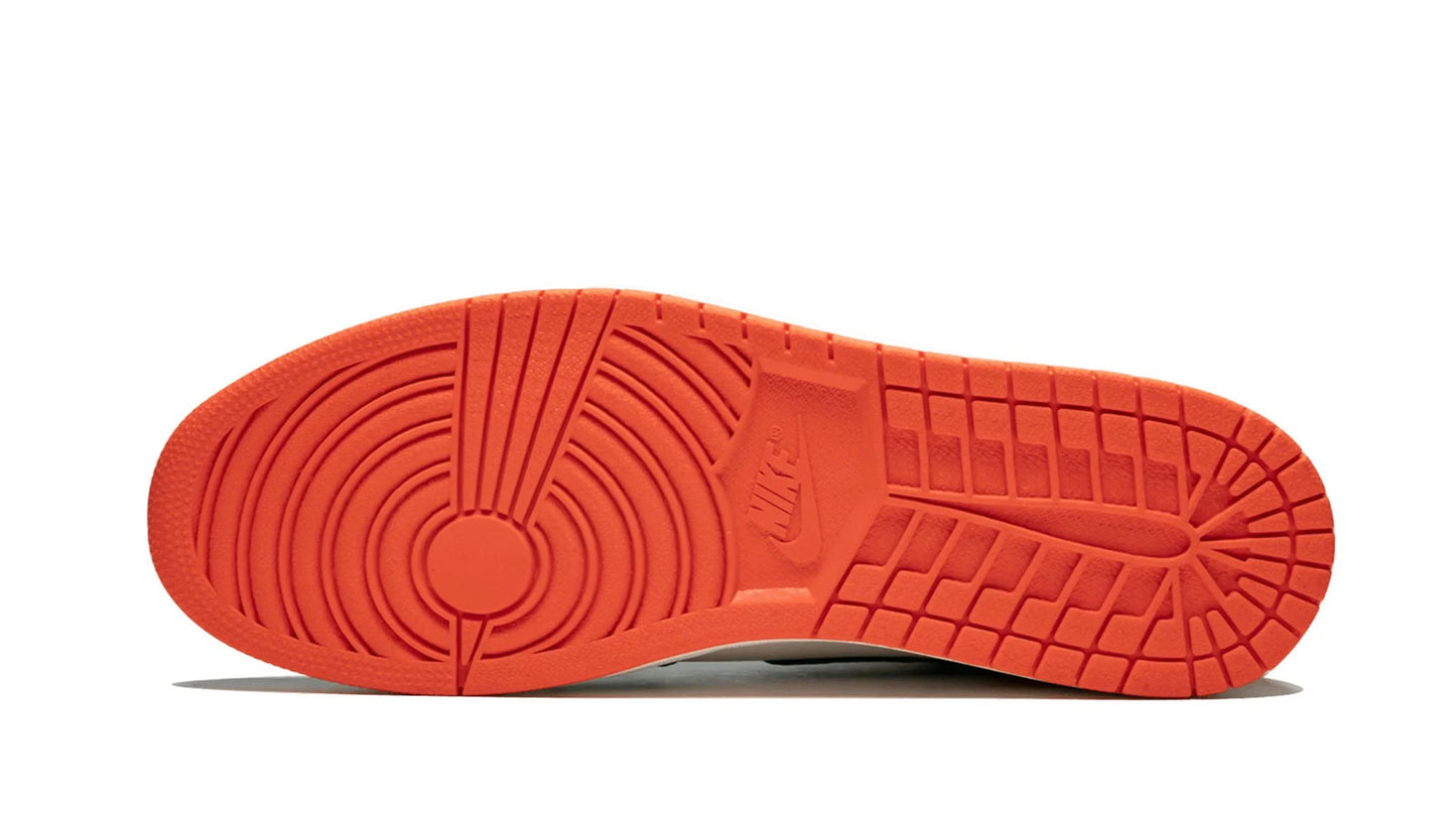 Jordan 1 Retro High OG "Solefly"