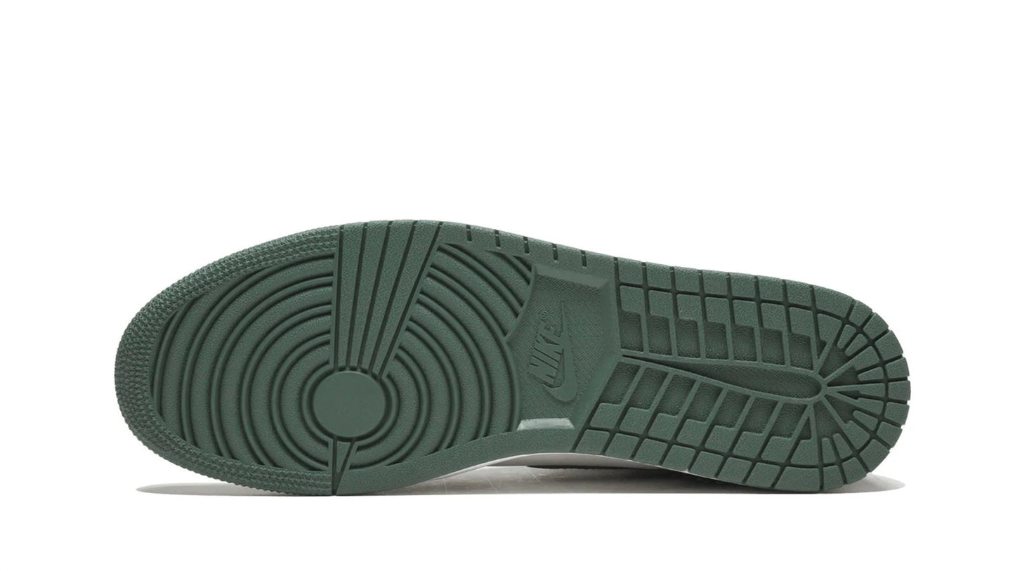 Jordan 1 Retro High OG "Clay Green"