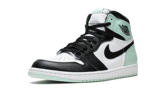 Jordan 1 RETRO HIGH OG NRG "Igloo"