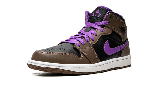 Jordan 1 MID "Palomino"