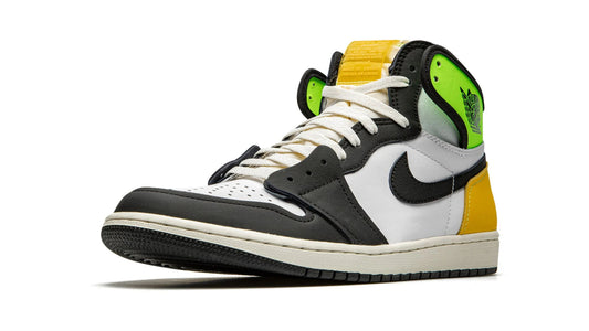 Jordan 1 Retro High OG "Volt Gold"
