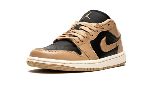 Jordan 1 Low WMNS "Desert / Black"