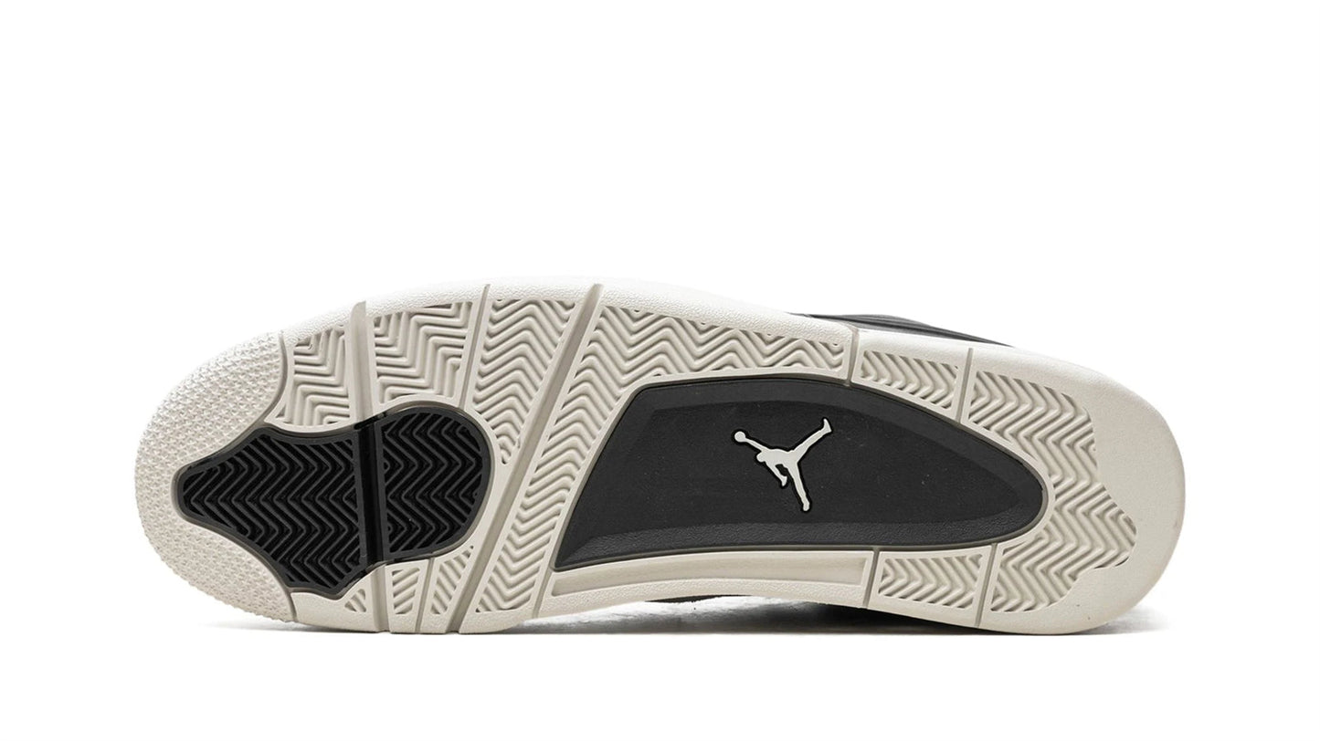 Jordan 4 RM "Light Bone"