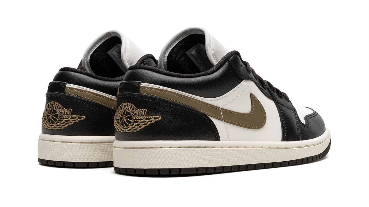 Jordan 1 Low WMNS "Shadow Brown"