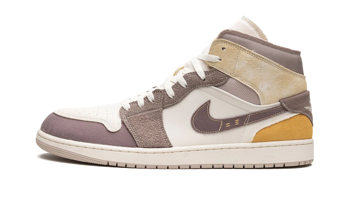 Jordan 1 Mid SE Craft "Taupe Haze"