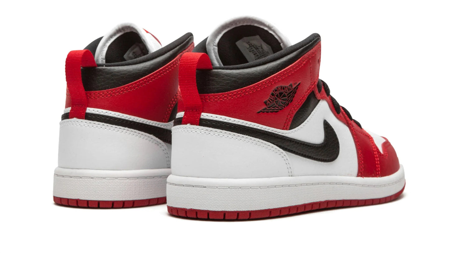 Jordan 1 Mid "Chicago 2020"