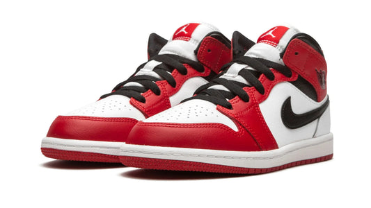 Jordan 1 Mid "Chicago 2020"