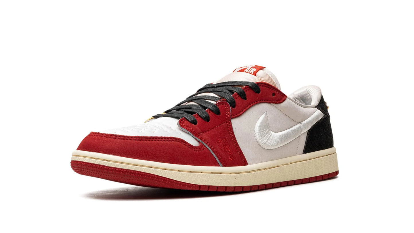 Jordan 1 Low OG "Trophy Room - Home"