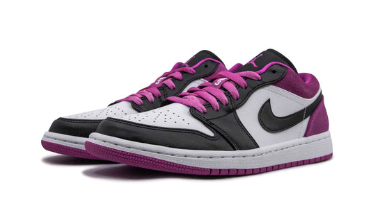 Jordan 1 Low SE "Fuchsia"