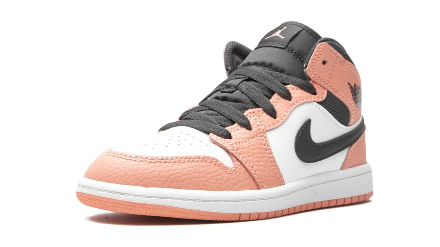 Jordan 1 Retro High OG "Pine Green"