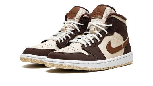 Jordan 1 MID SE WMNS "Brown Basalt Fleece"