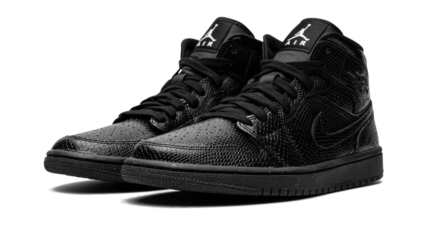 Jordan 1 MID WMNS "Black Snakeskin"