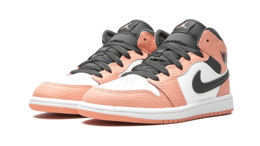 Jordan 1 Retro High OG "Pine Green"