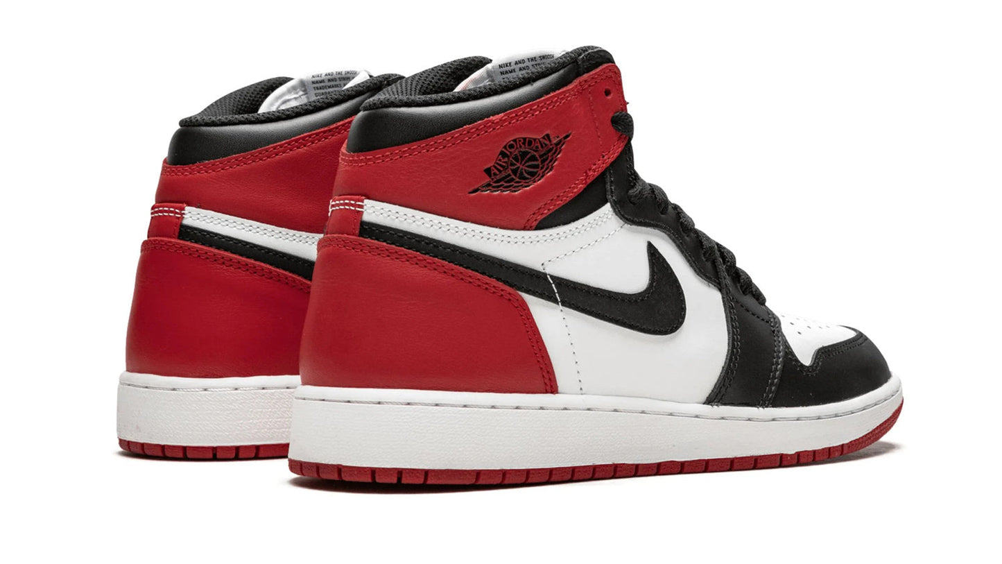 Jordan 1 Retro High OG "Black Toe"