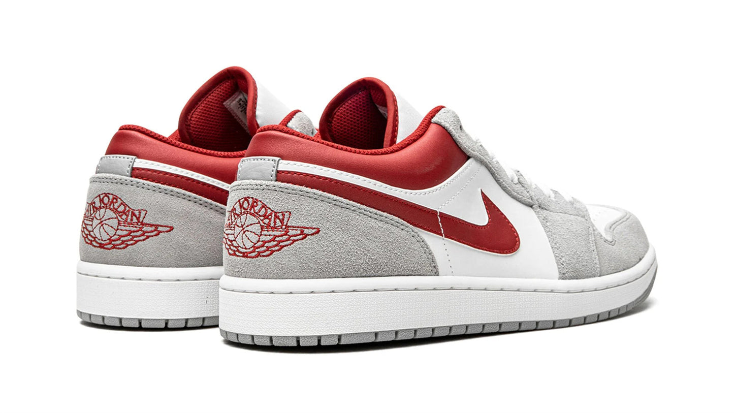 Jordan 1 LOW SE "White / Grey / Red"