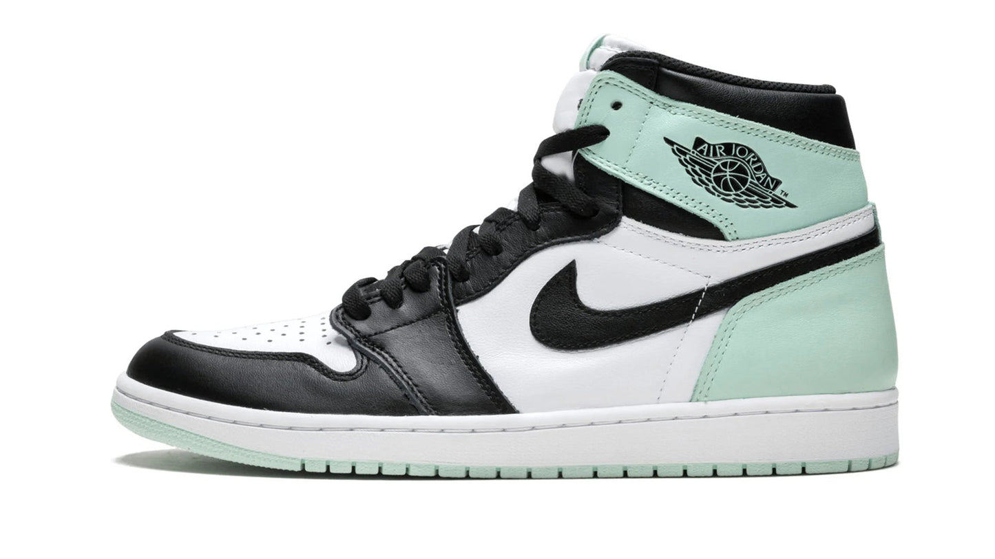 Jordan 1 RETRO HIGH OG NRG "Igloo"