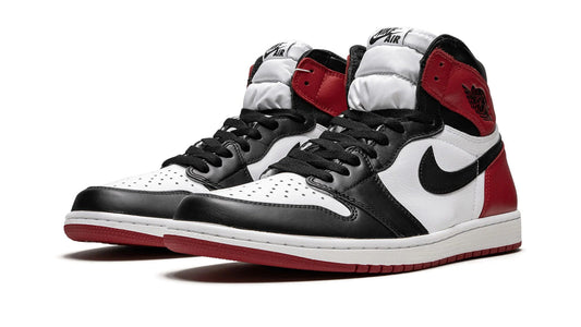 Jordan 1 Retro High OG "Black Toe 2016"