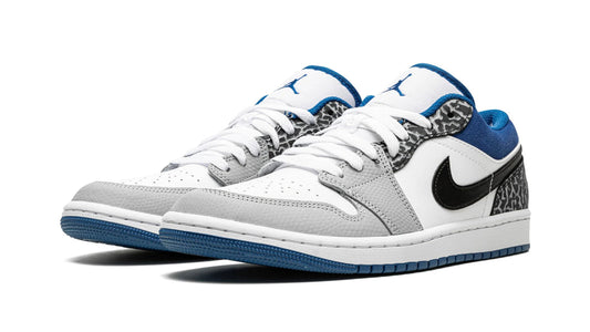 Jordan 1 Low SE "True Blue"