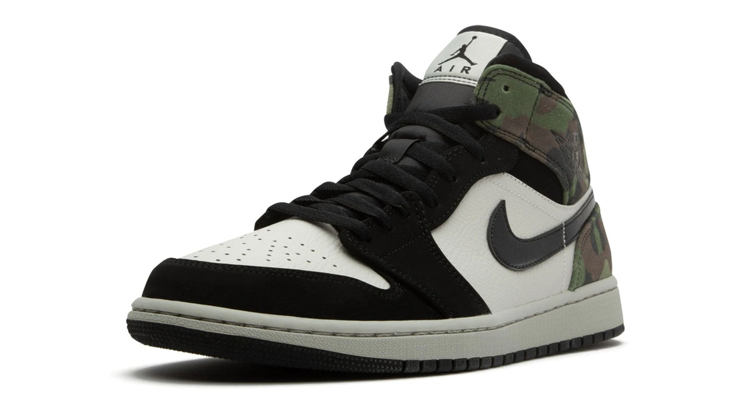 Jordan 1 Mid "Camo"