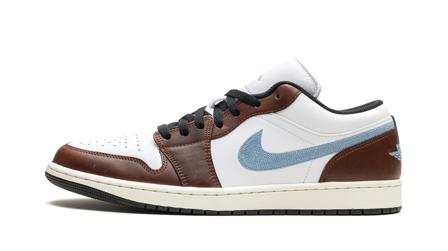 Jordan 1 Low SE "Embroidered Swoosh - Mocha"