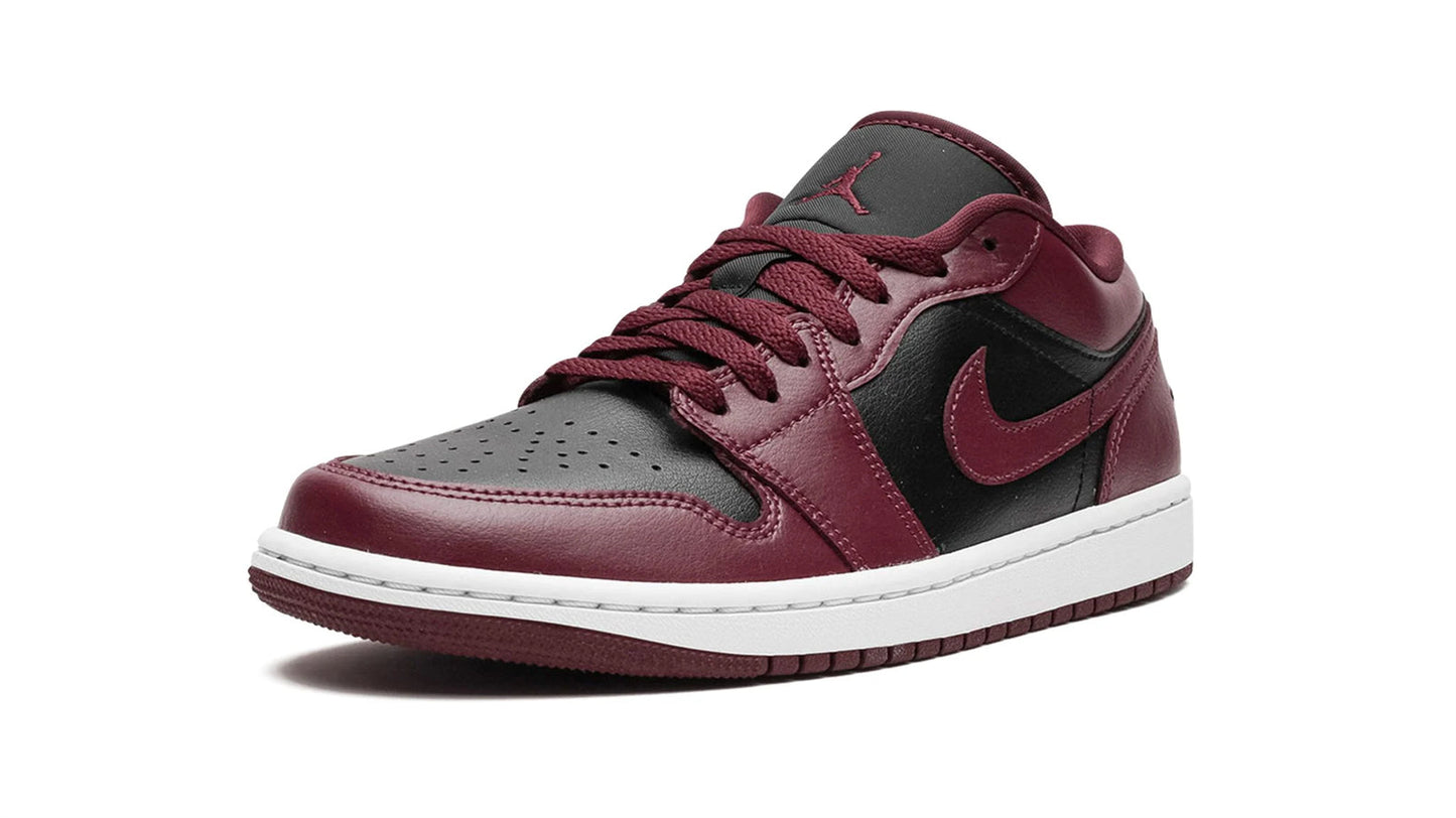 Jordan 1 LO WMNS "Dark Beetroot"