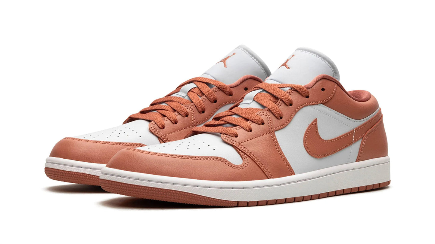 Jordan 1 Low WMNS "Sky J Orange"