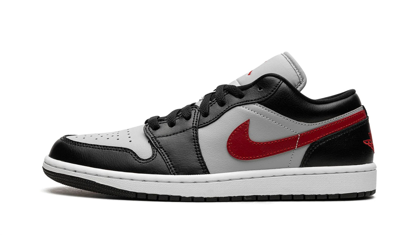 Jordan 1 Low WMNS "Black / Grey / Red"