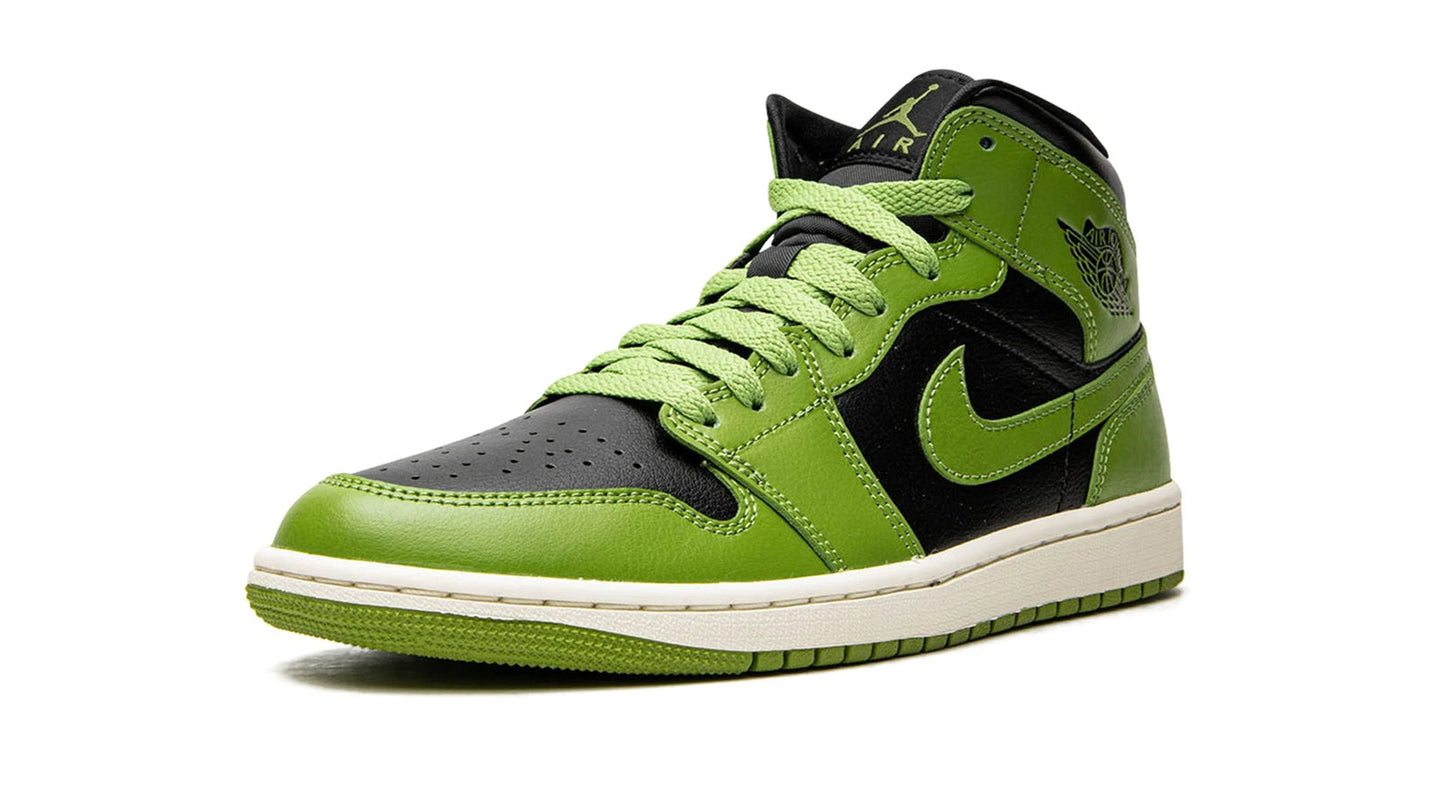 Jordan 1 MID WMNS "Altitude Green"