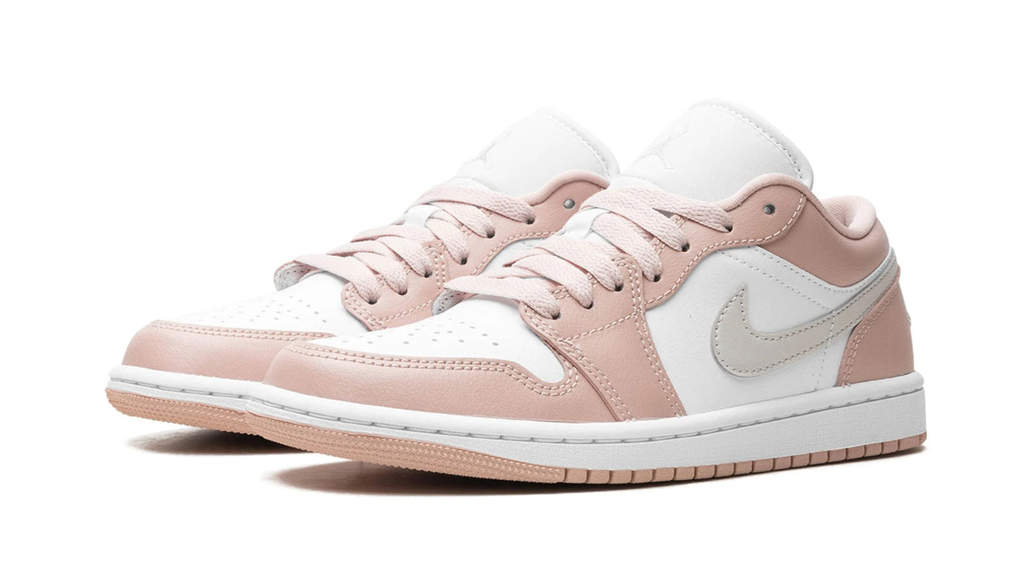 Jordan 1 Low WMNS "CRIMSON TINT"
