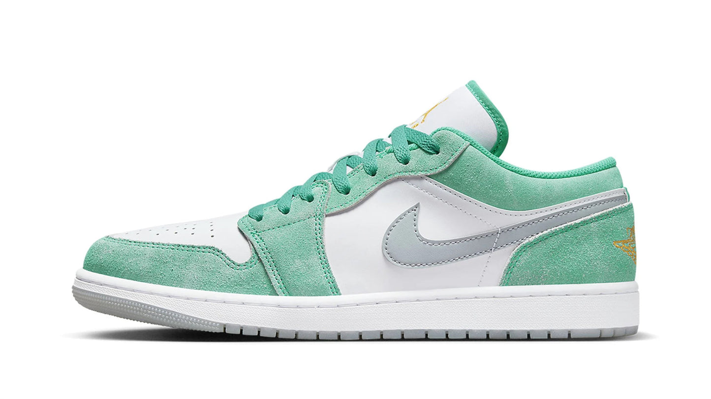 Jordan 1 Low SE "New Emerald"