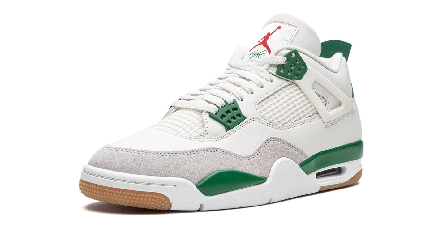 Jordan 4 Retro SB "Pine Green"