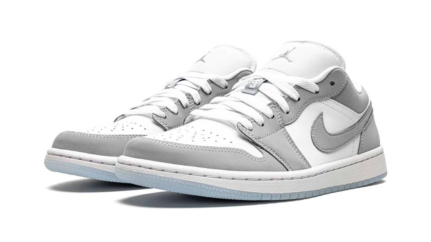 Jordan 1 LOW WMNS "White / Wolf Grey"