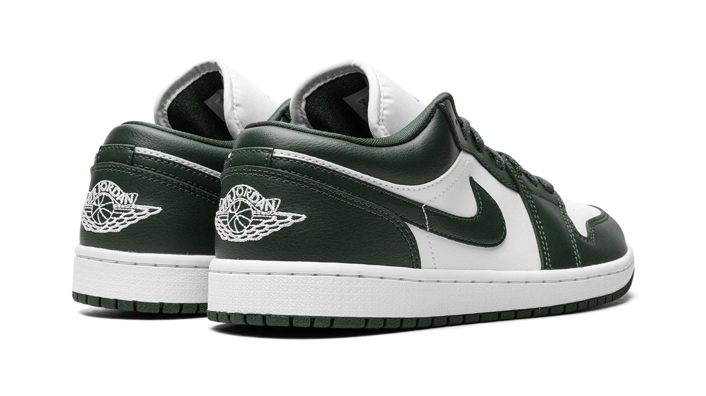 Jordan 1 Low WMNS "Galactic Jade"