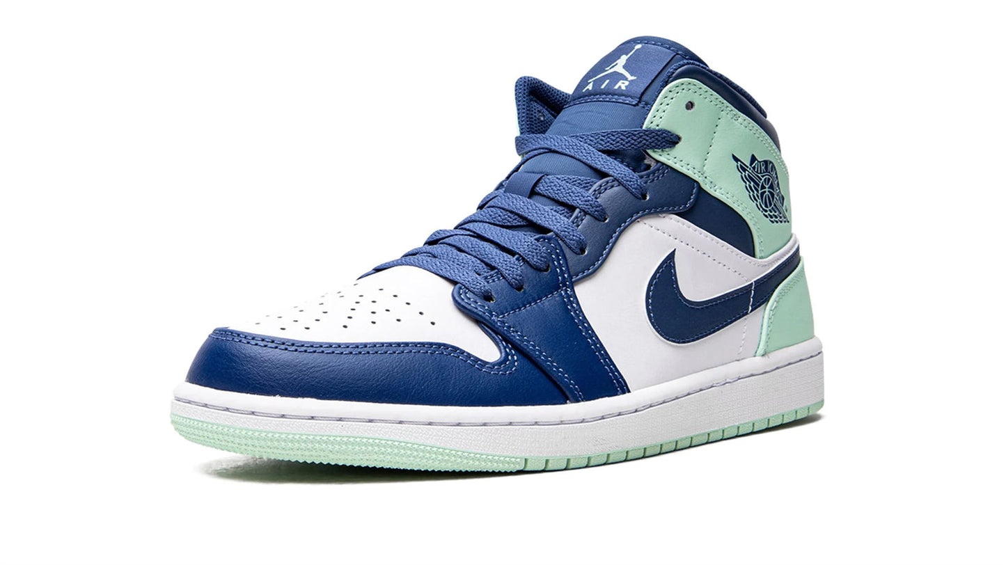 Jordan 1 Mid "Blue Mint"