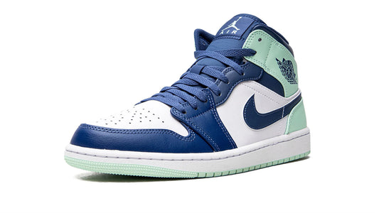 Jordan 1 Mid "Blue Mint"