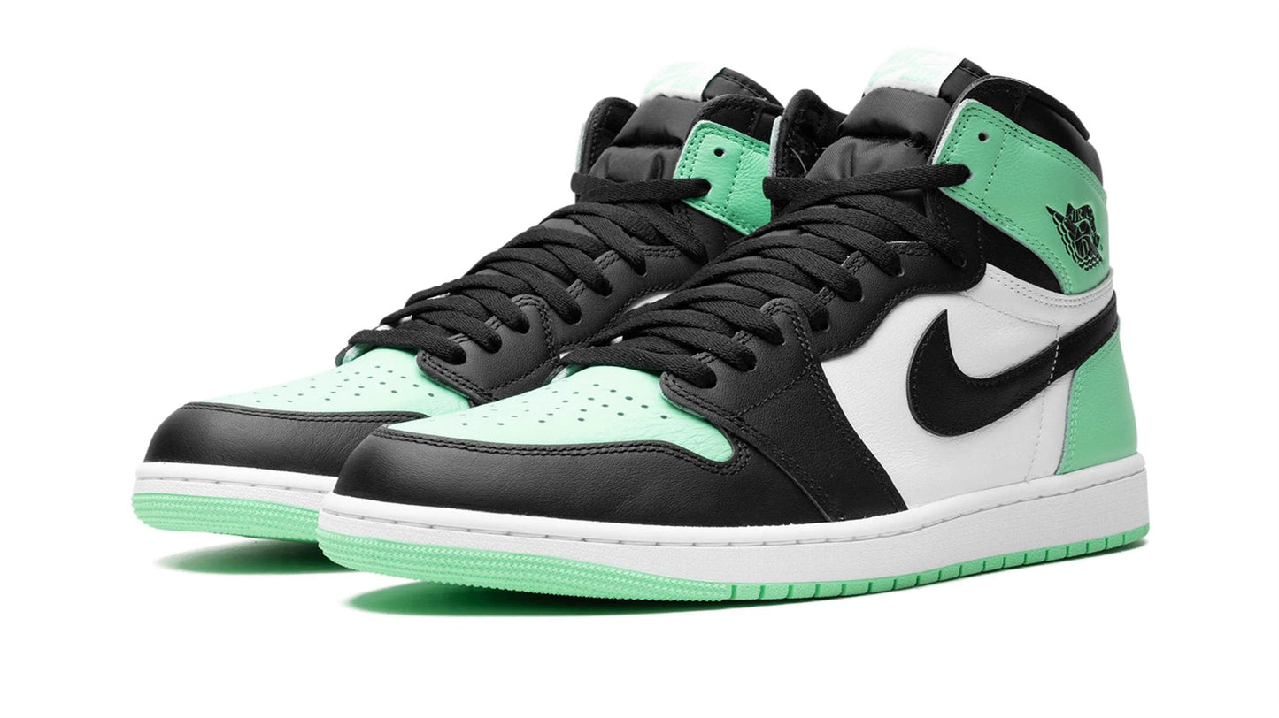 Jordan 1 Retro High OG "Green Glow"