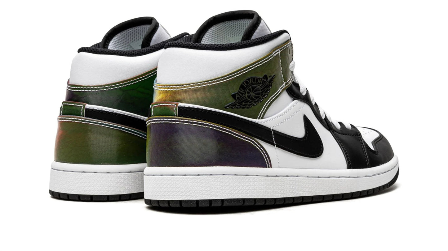 Jordan 1 Mid SE "Heat Reactive"