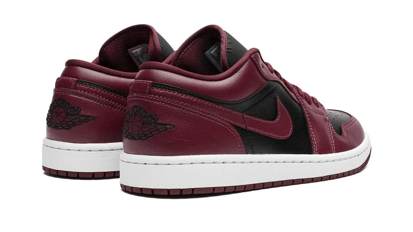 Jordan 1 LO WMNS "Dark Beetroot"