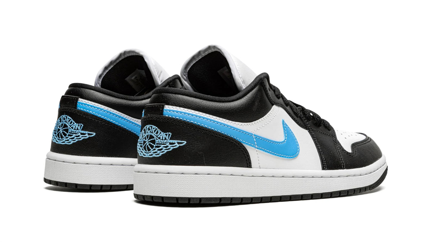 Jordan 1 LOW WMNS "Black / University Blue"