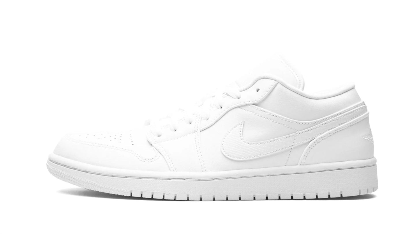 Jordan 1 LO WMNS "Triple White"