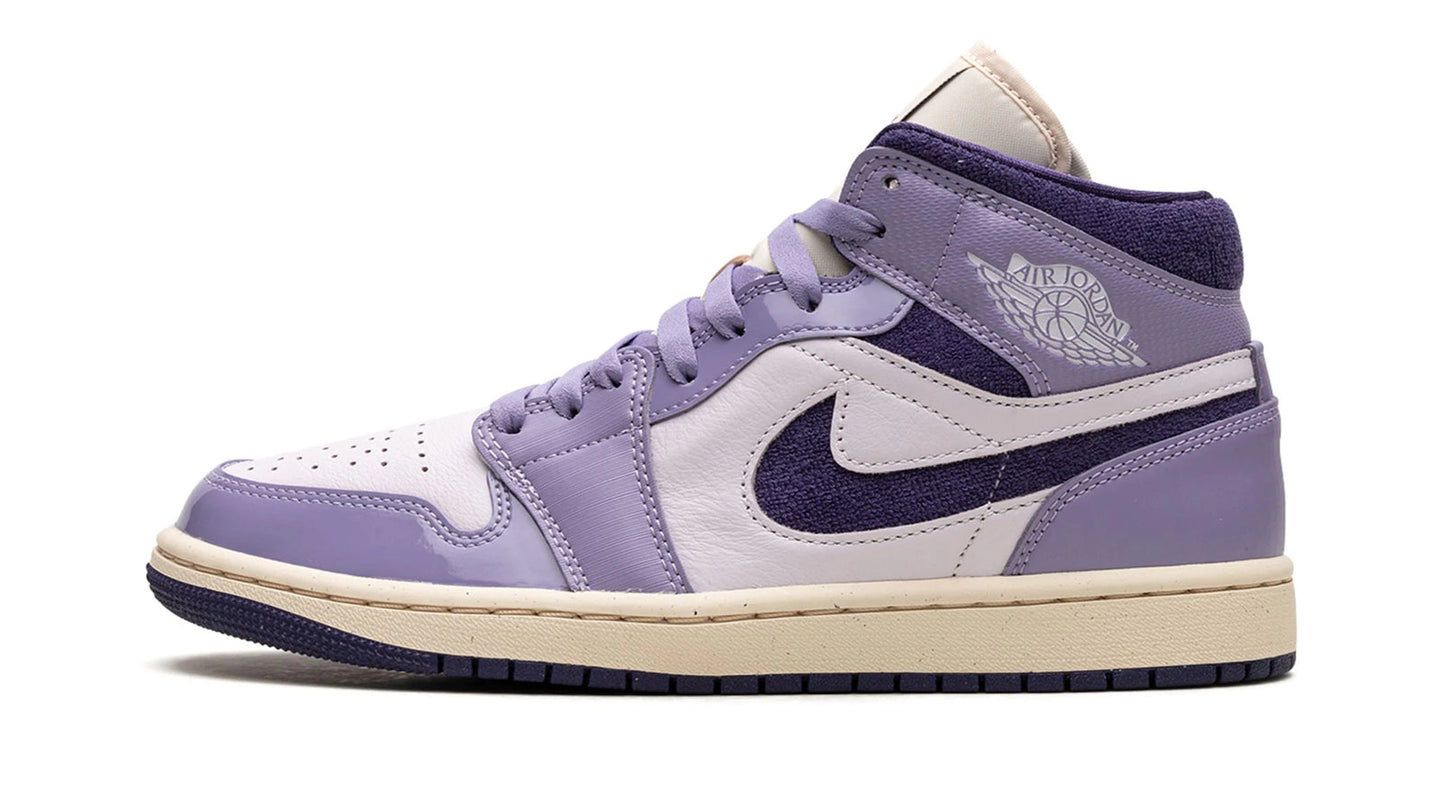 Jordan 1 MID WMNS "Sky J Purple"