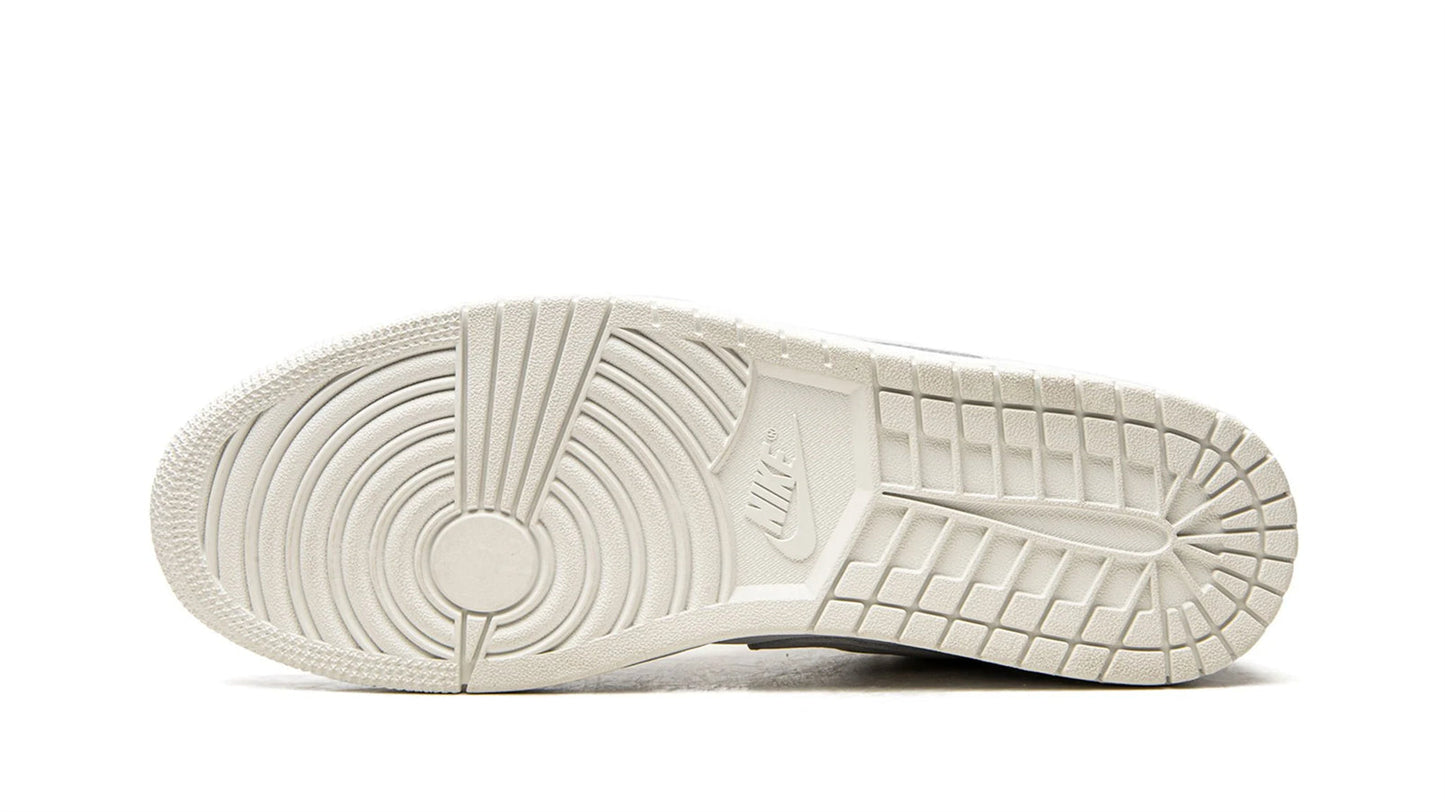 Jordan 1 Low "Paris"