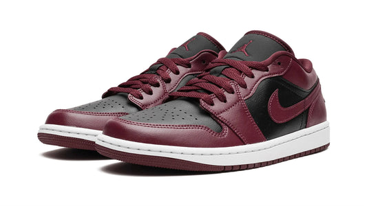 Jordan 1 LO WMNS "Dark Beetroot"