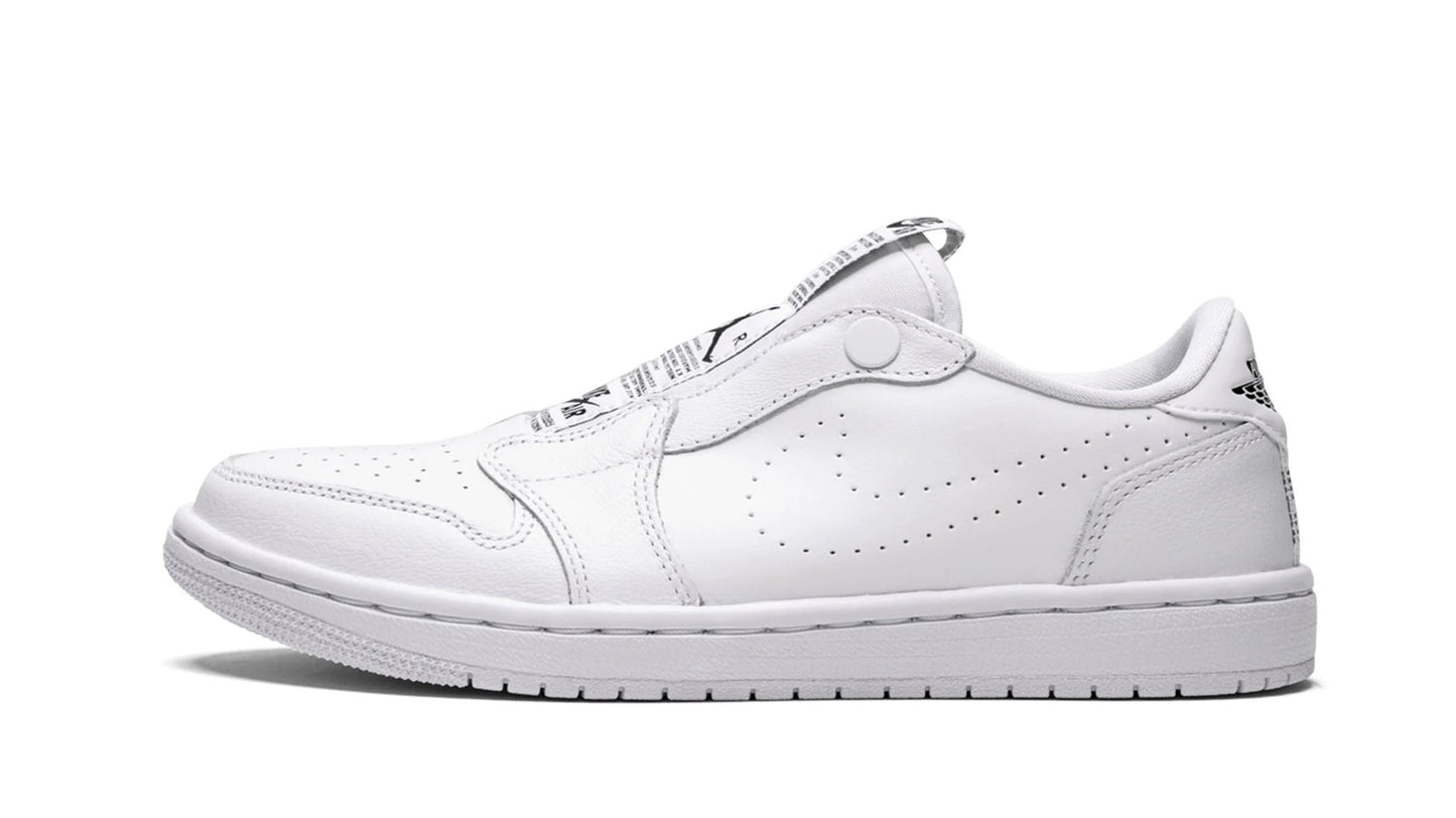 Jordan 1 RET LO SLIP WMNS "TRIPLE WHITE"