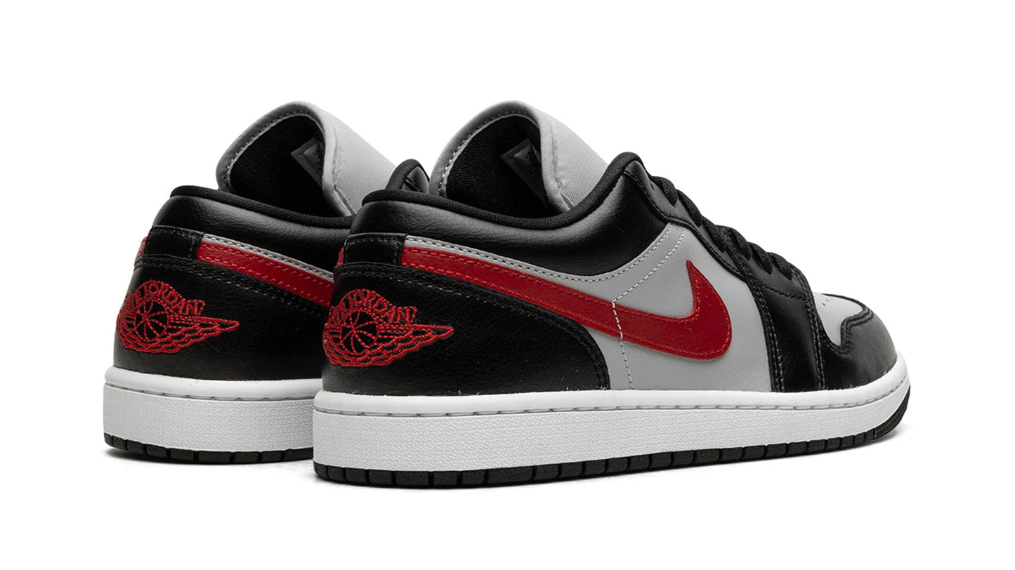 Jordan 1 Low WMNS "Black / Grey / Red"