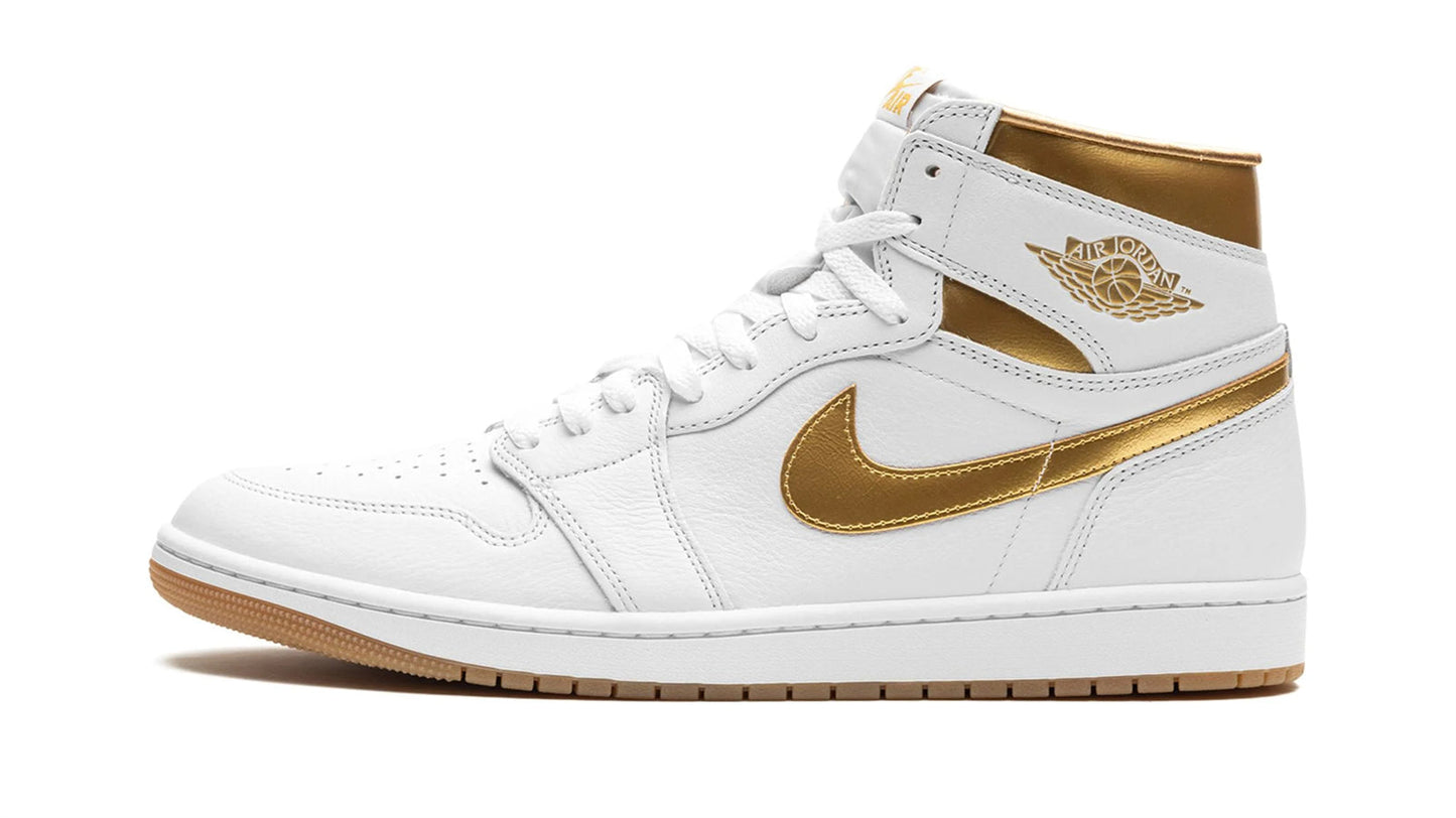 Jordan 1 RETRO HIGH OG WMNS "Metallic Gold"
