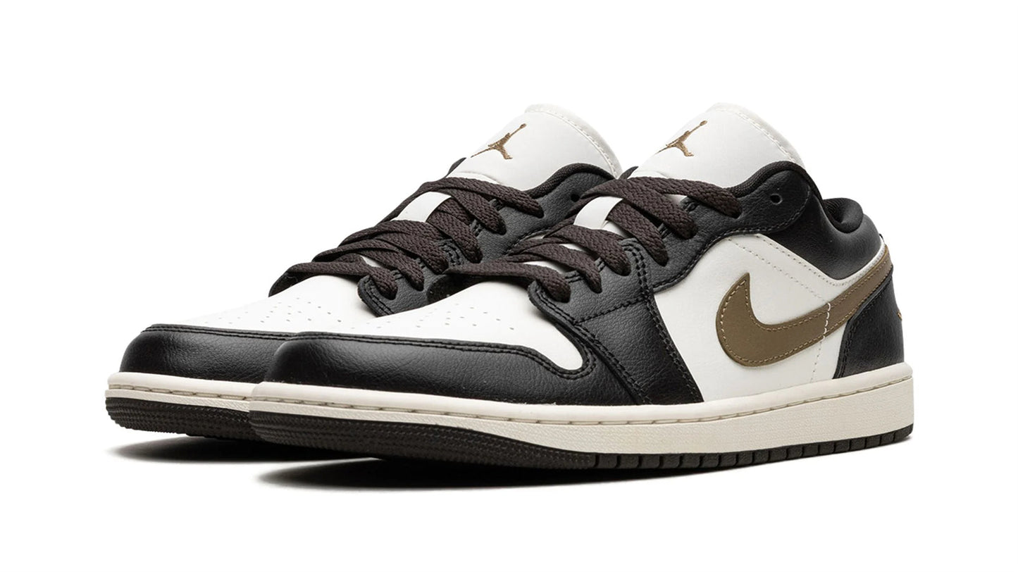 Jordan 1 Low WMNS "Shadow Brown"