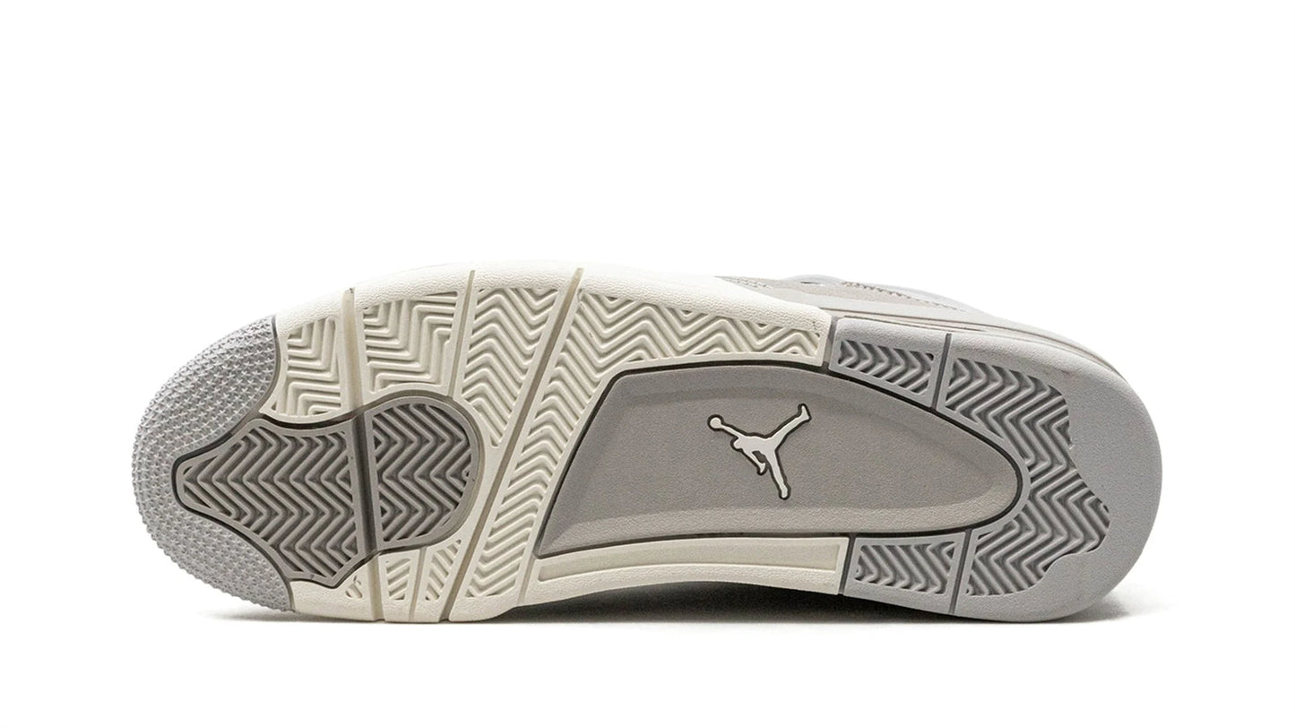 Jordan 4 WMNS "Frozen Moments"