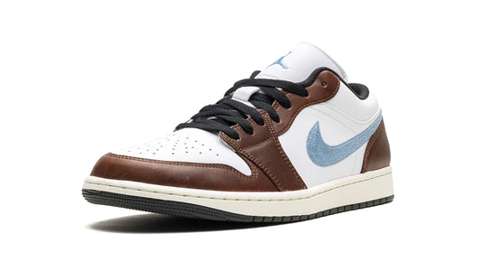 Jordan 1 Low SE "Embroidered Swoosh - Mocha"